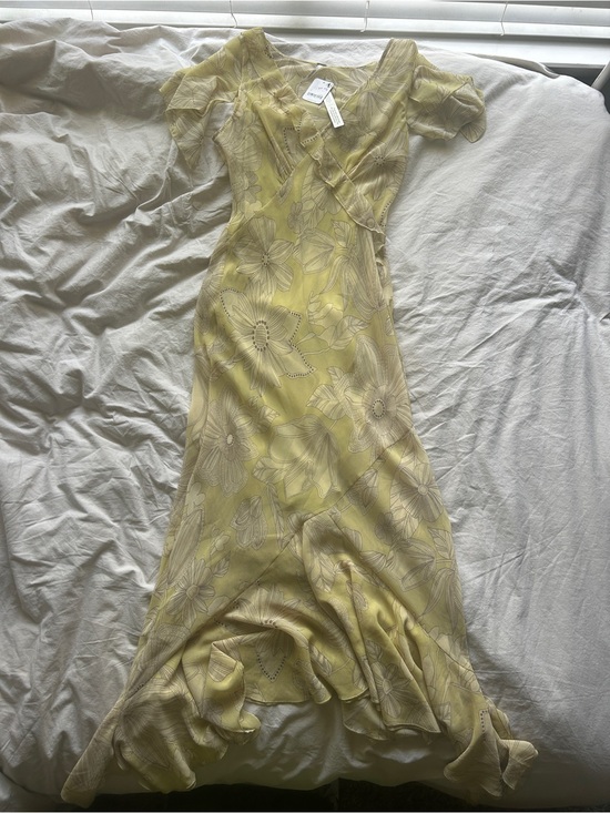Free People Dresses & Skirts - Free People Small Size 4 Light Yellow/Green Floral Dress